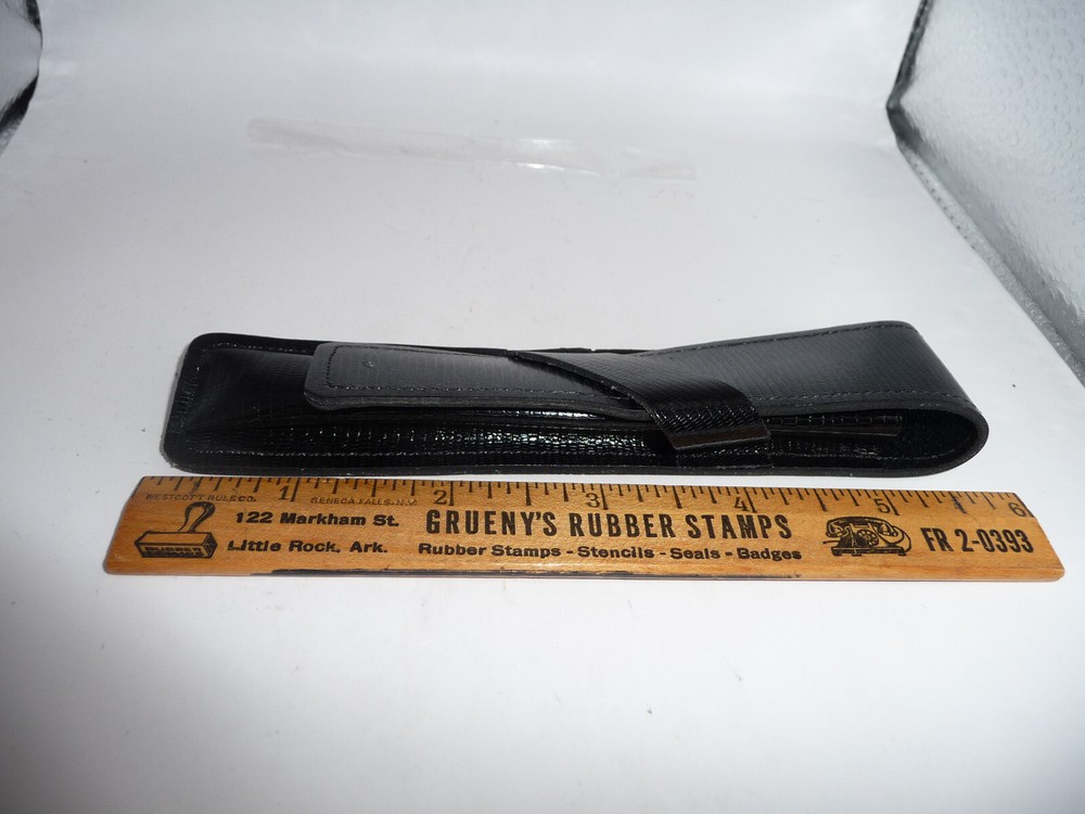 Single Pen Holder --NEW OLD STOCK