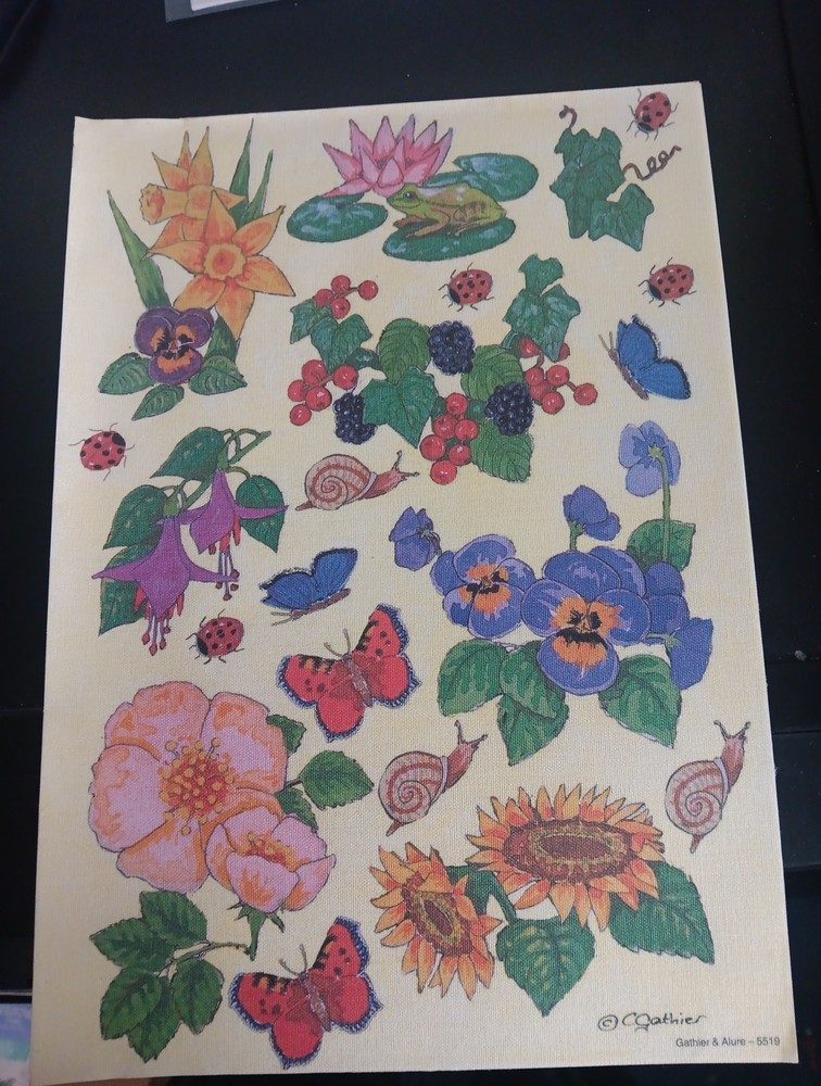 SHEET 3D SHEETS ON CANVAS FOR SCRAPBOOKING  NEW (B10)