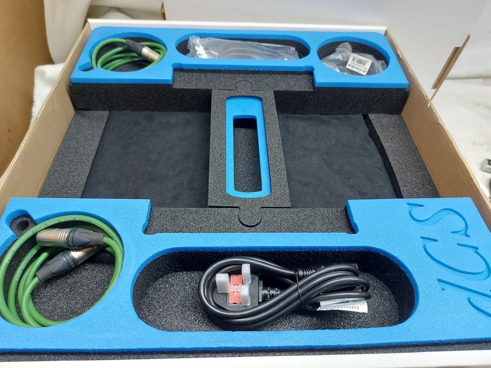 DCS VIVALDI Apex streamer dac excellent boxed