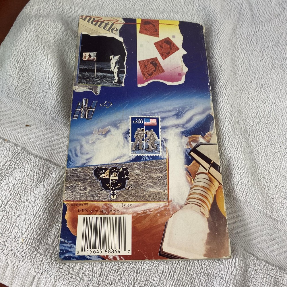 Vintage 1990 Postal Service Guide To U.S. Stamps Book USPS Scott Values USA