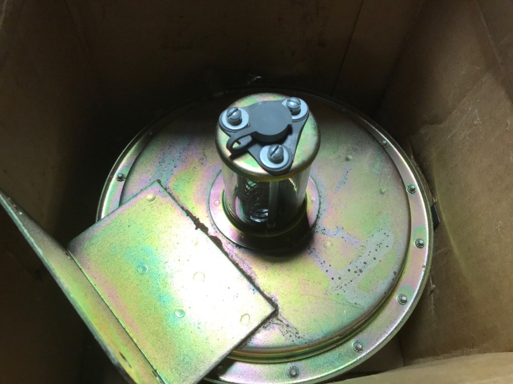 Dwyer Pressure Switch, #1638, NOS, (DR-4590)