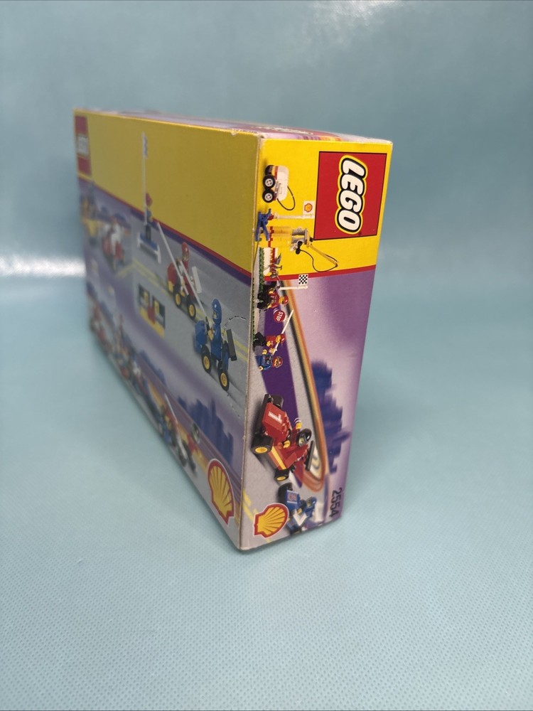 LEGO 2554 Formula 1 Pit Stop Auto Shell - NEW SEALED
