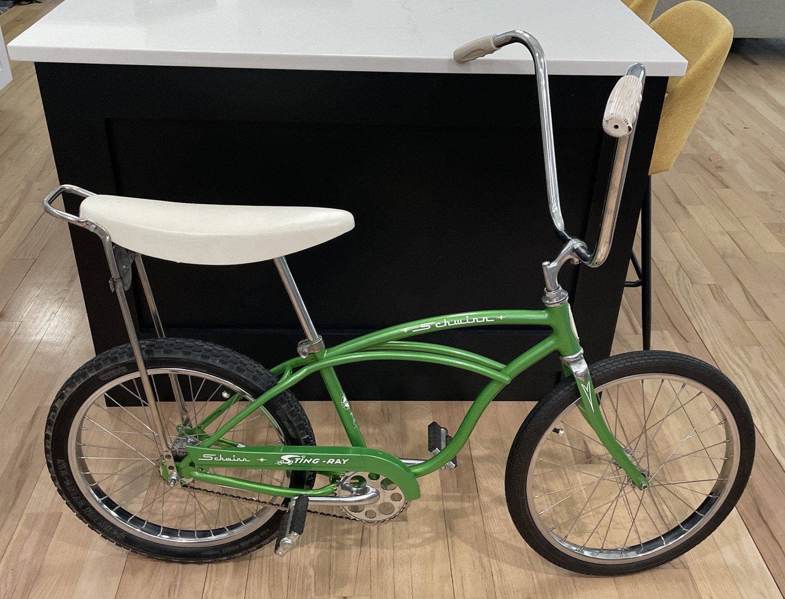 Schwinn Stingray 1963 1/2 Flamboyant Lime Green Solo Polo (Beautiful)