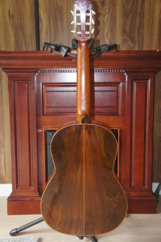 Masaji Nobe classical guitar