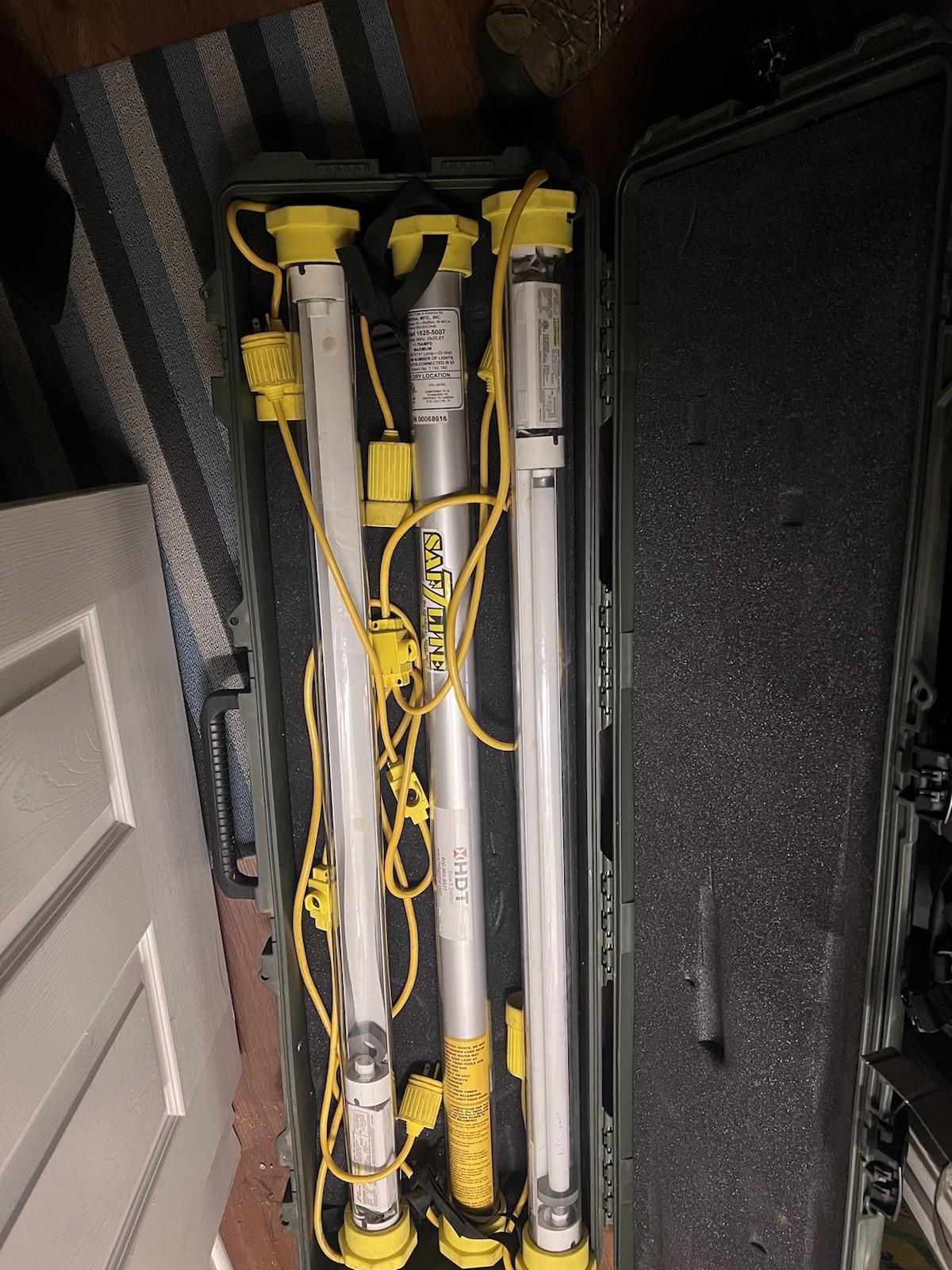 (3) General Manufacturing 1625-5007 Safe-t-lite shelter light w/ Pelican Case