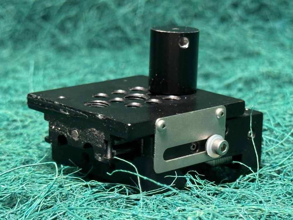 Newport 9065 Manual Linear Stage