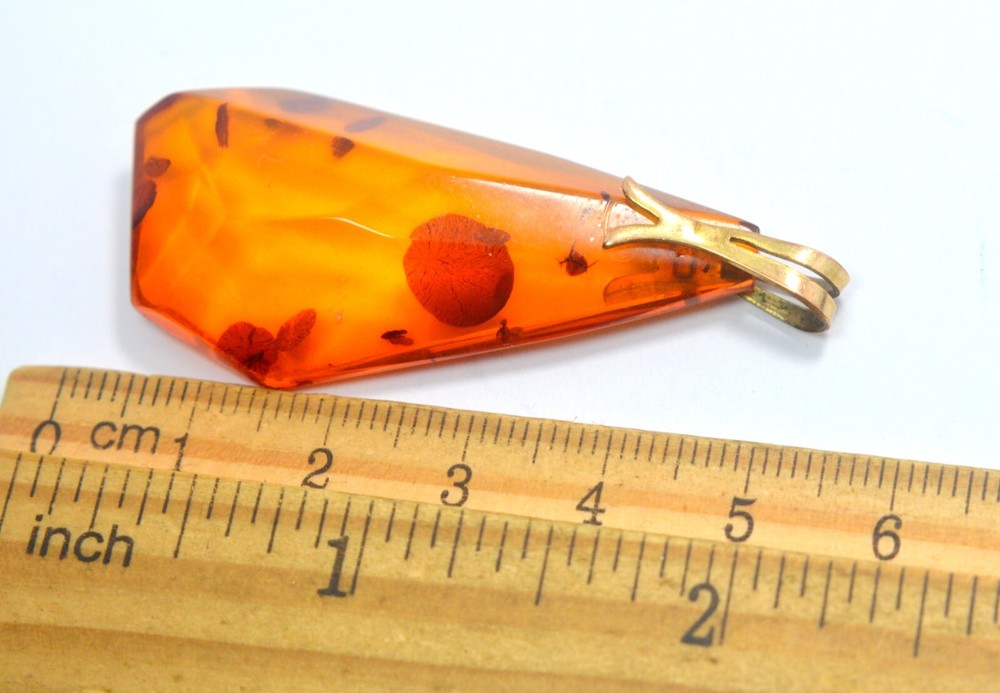 NATURAL ORANGE BALTIC AMBER PENDANT