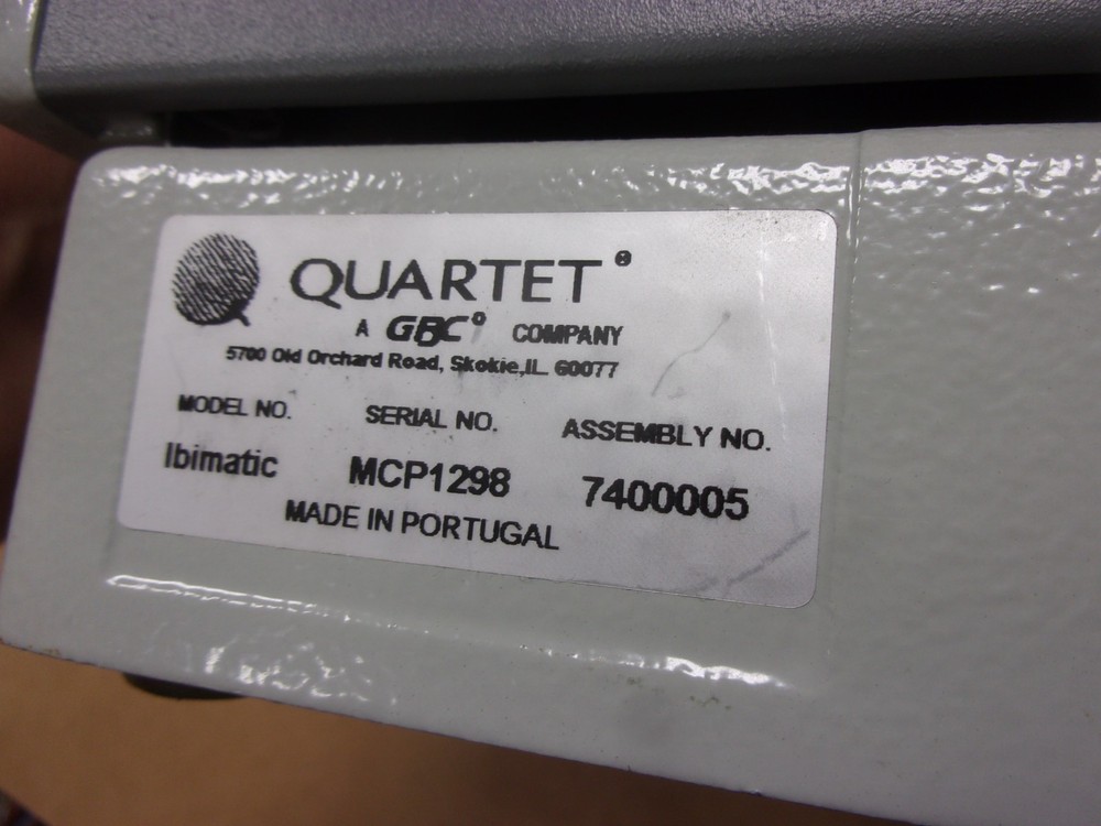 IBIMATIC Manual Hole Punch & Comb Paper Document Book Binding Machine Quartet