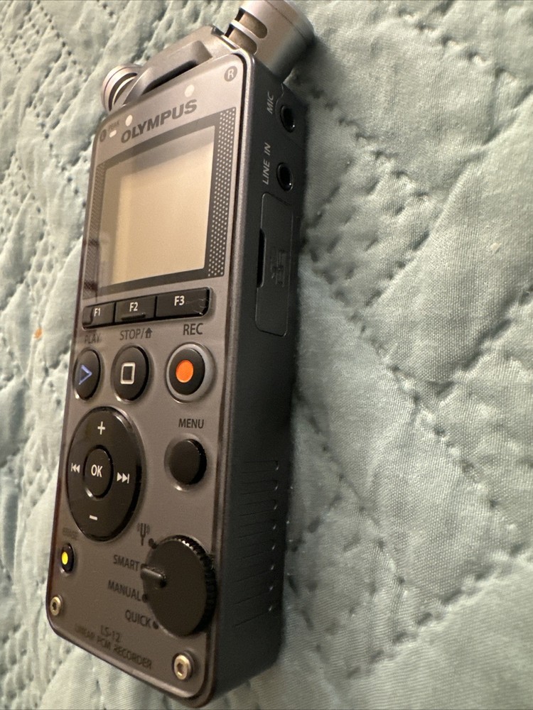 Olympus LS-12 Linear PCM recorder.tested