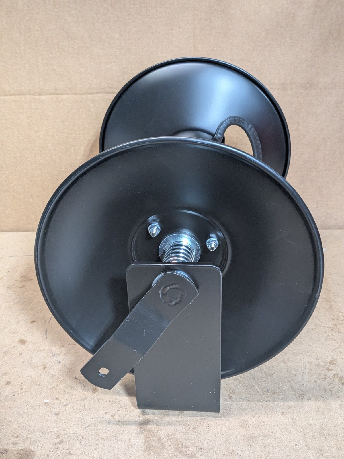 ReelCraft Manual Hand Crank Hose Reel 3/8 In. x 100 Ft. Capacity CU6100LN