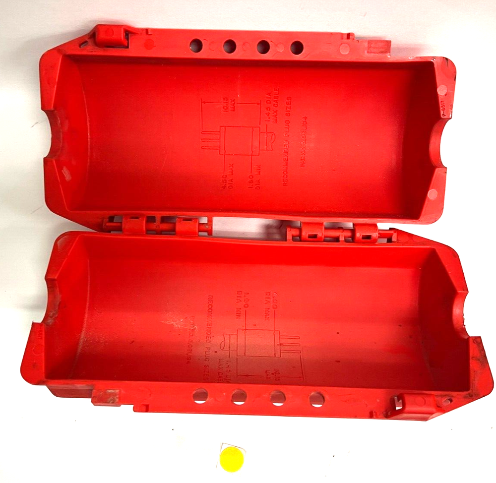 BRYANT ELECTRIC INC. BLD2 PLUGBOX LOCKOUT DEVICE RED POLYPROPYLENE