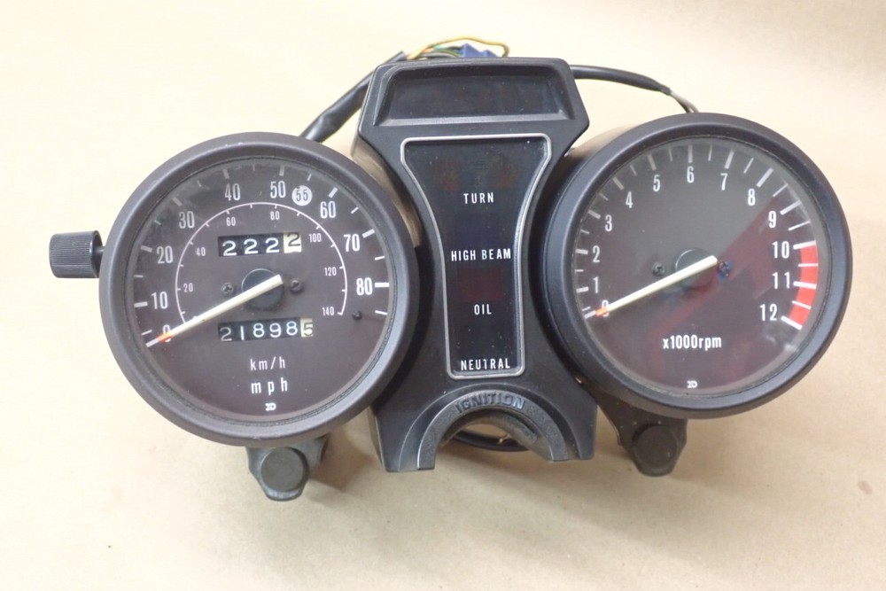 1981 SUZUKI GS550T SPEEDOMETER