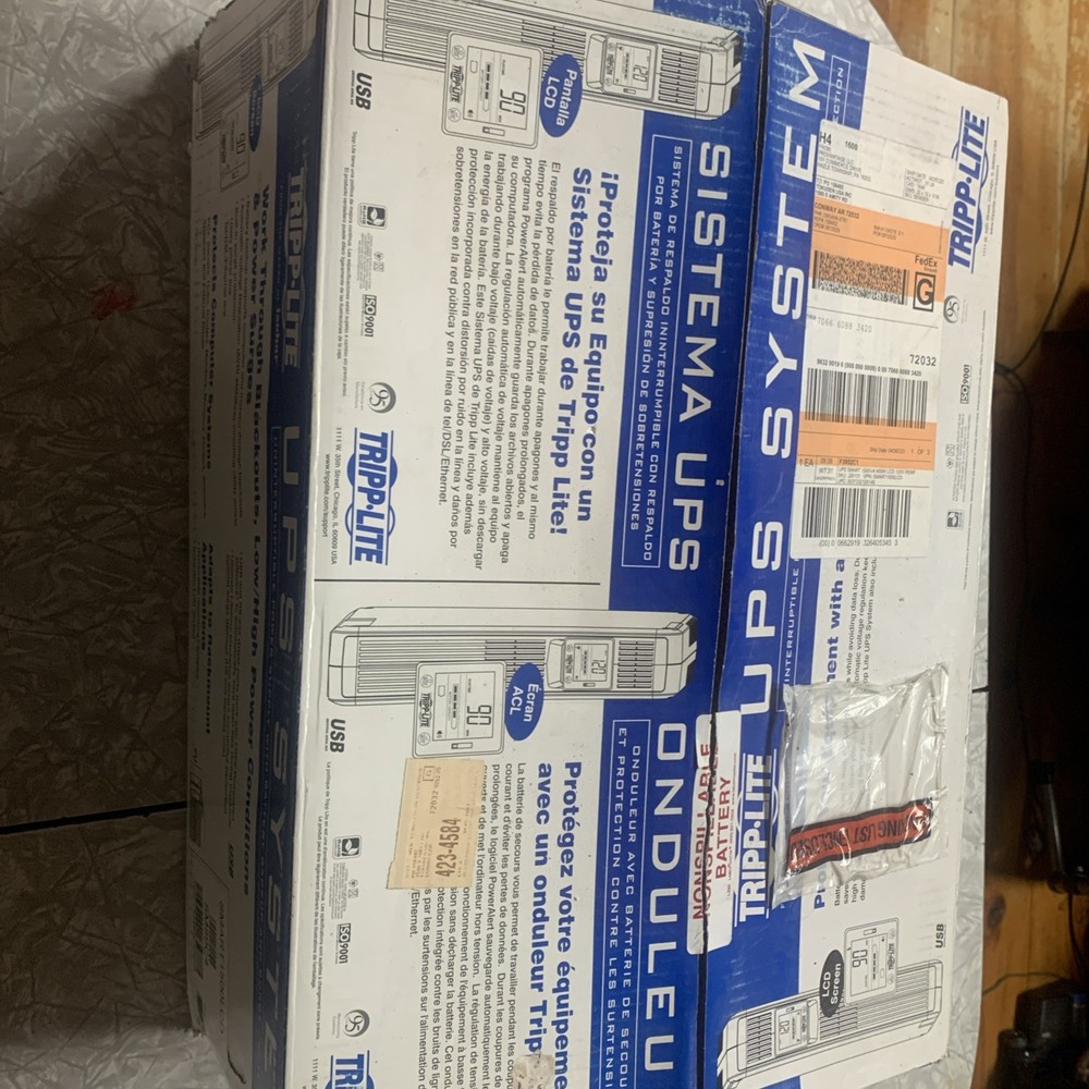 Tripp-Lite SMART1500LCD Rack Mount UPS Battery Backup SM89C4