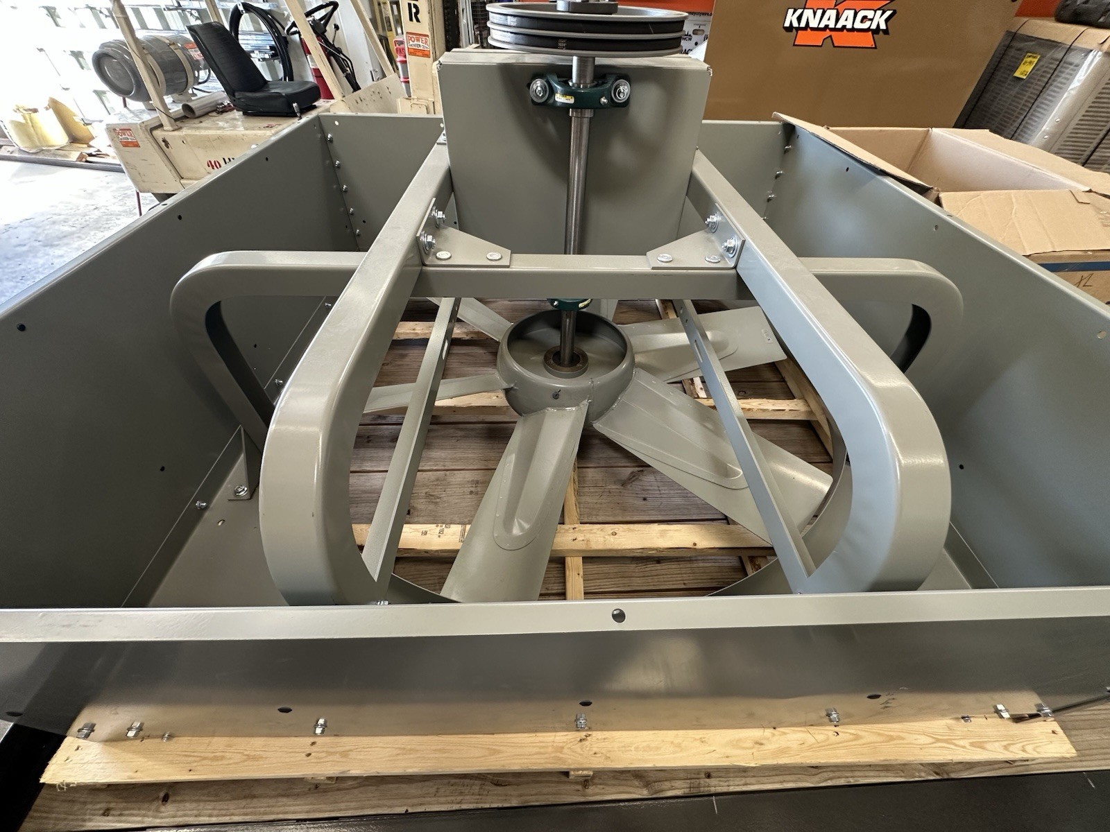 Greenheck RBE-3H54-30 Propeller Hooded Roof Belt Drive Upblast Fan w/ Damper