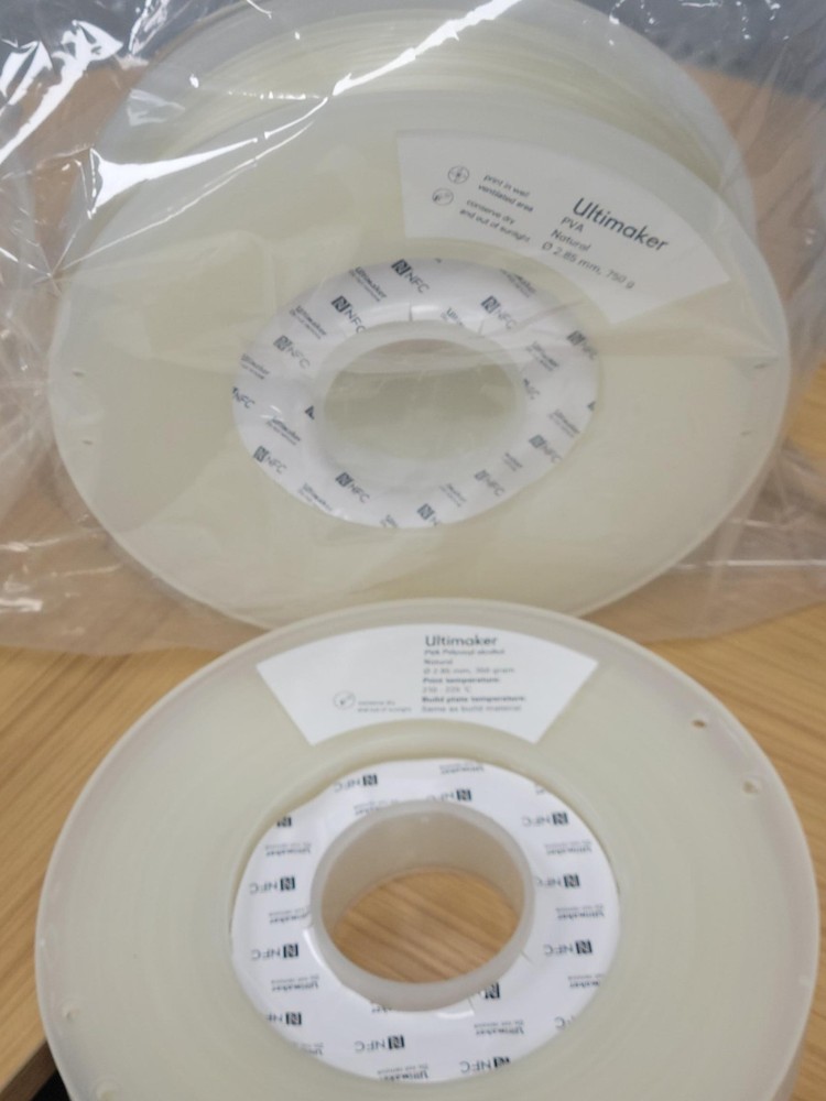 Filament for 3D printer selling complete