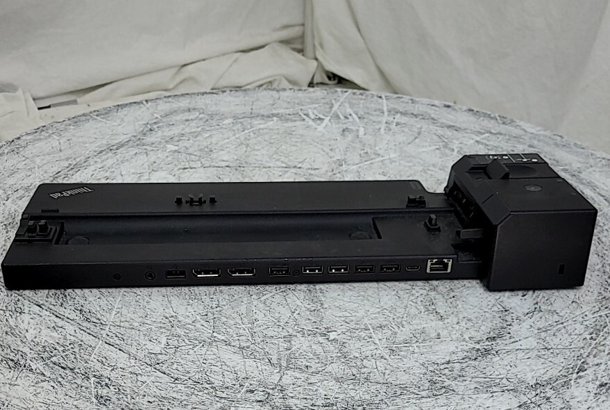 Lenovo 40AH Thinkpad Ultra Docking Station SEE NOTES