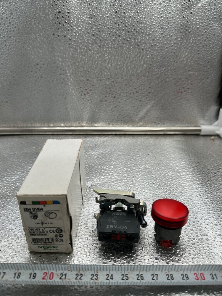 Schneider Electric XB4 BVB4 / 089193 / 24V