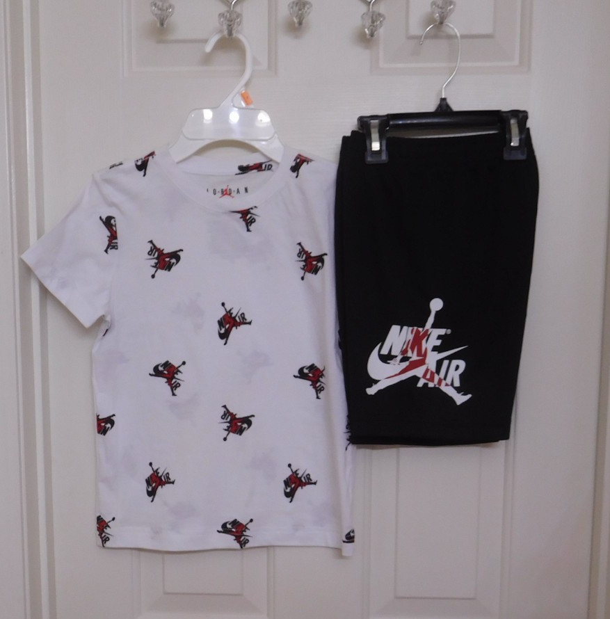 NWT 2pc Jordan White Red Black Logo Shirt & Shorts Set sz 7