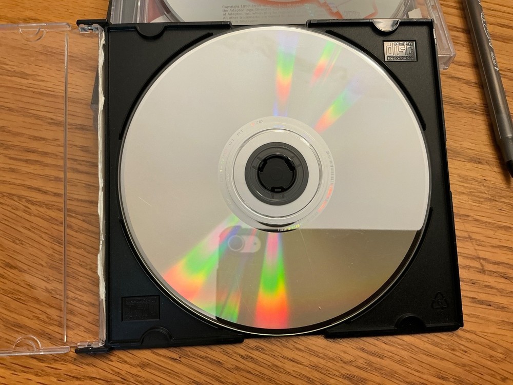 CANON DIGITAL CAMERA SOLUTION DISK VERSION 33.0 FOR WINDOWS AND MAC