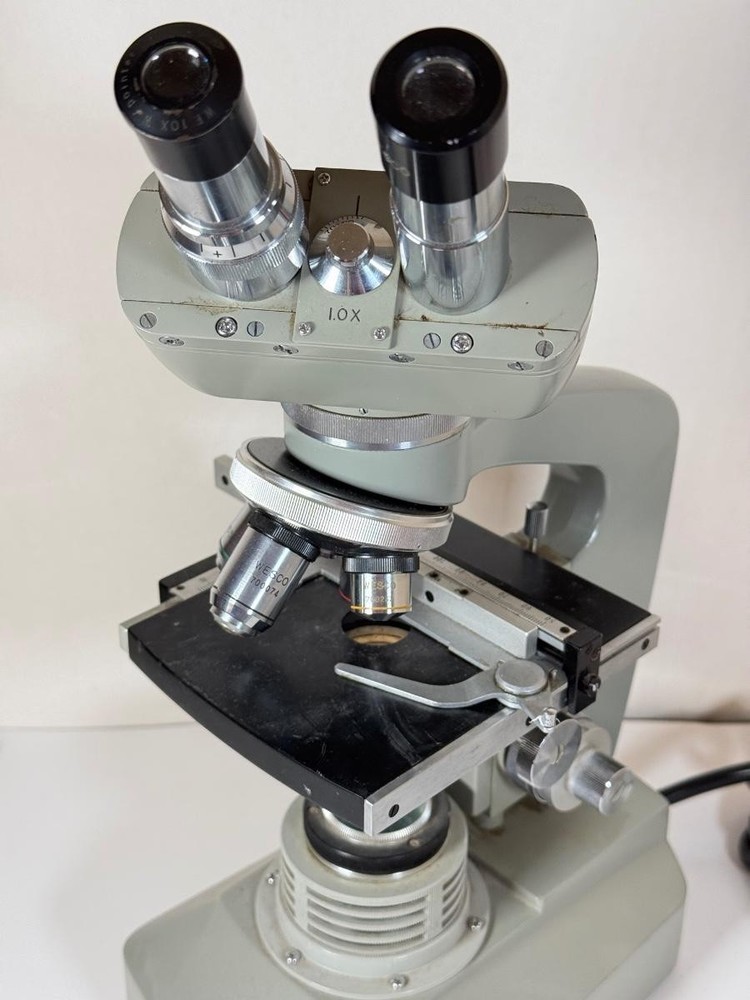 Wesco Microscope Model 701420 Made in Japan