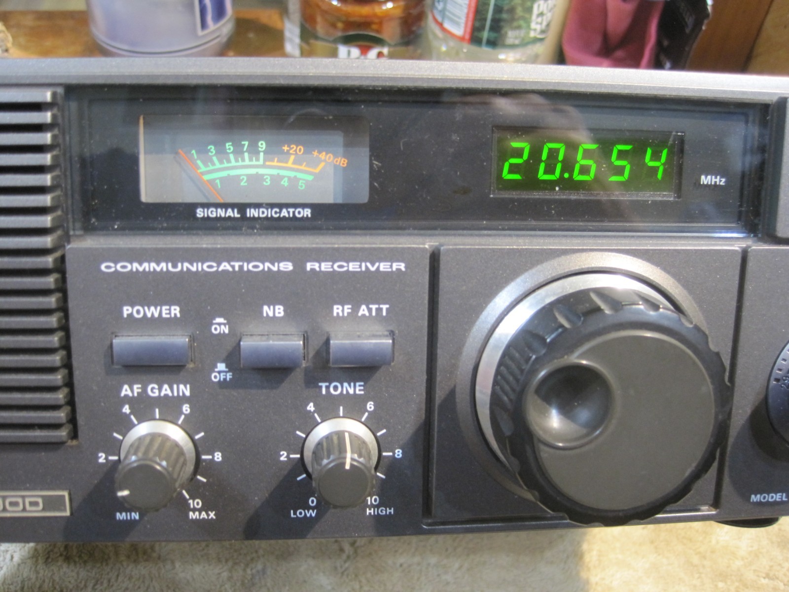 Kenwood Model R 600 Communications Receiver