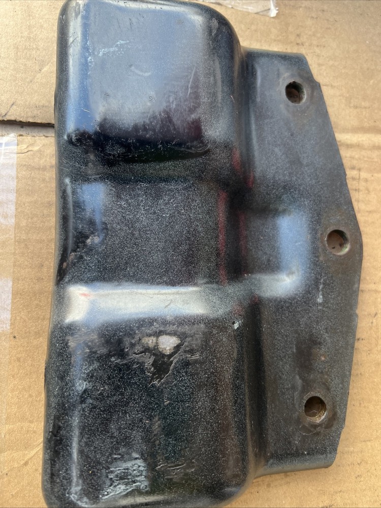Freightliner Cascadia FRONT Brackets 1715554