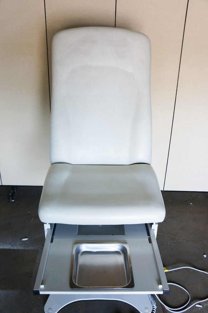 UMF 4040 Power Exam Table