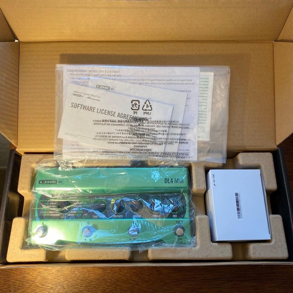 LINE 6 DL4 MkII Delay Modeler