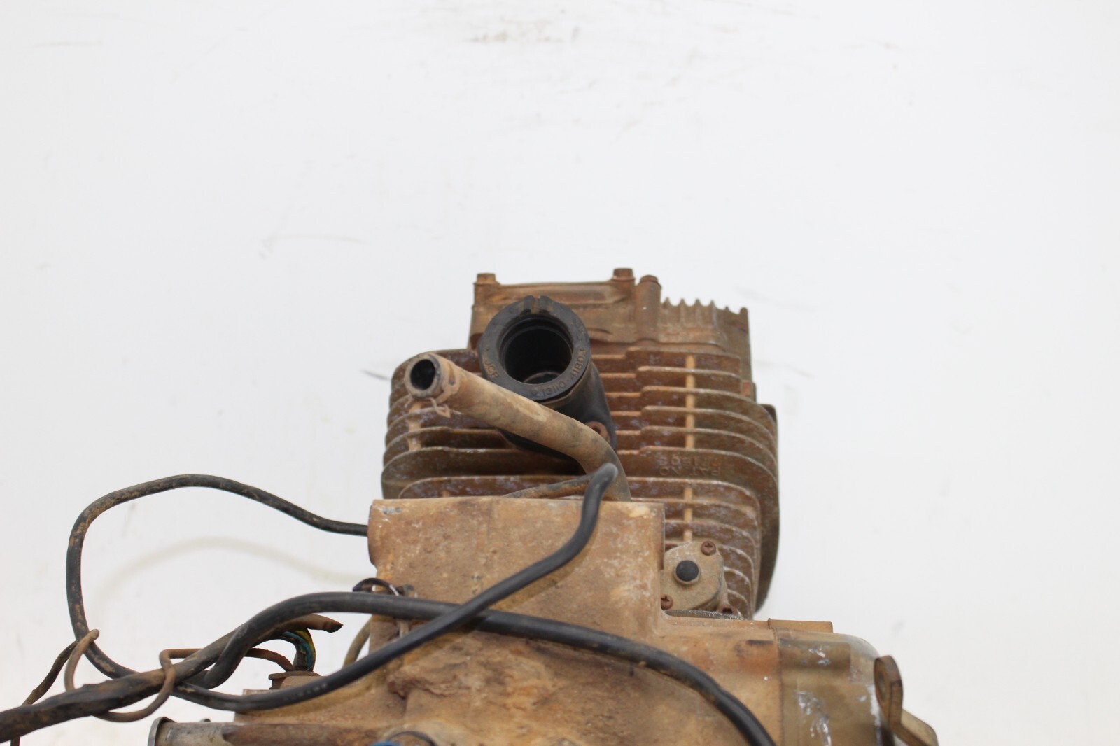 SUZUKI LT300 QUADRUNNER QUAD RUNNER ATV ENGINE MOTOR BLOCK CASES 80'S LT 300