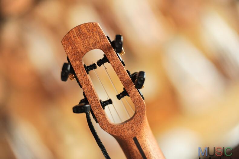 Bright Sun Solid Koa Cutaway Tenor Ukulele (Blue Stone Inlay)