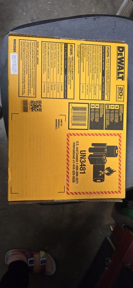 DEWALT DCK225D2 ATOMIC 20V MAX Brushless Compact Impact & Drill/Driver Combo Kit