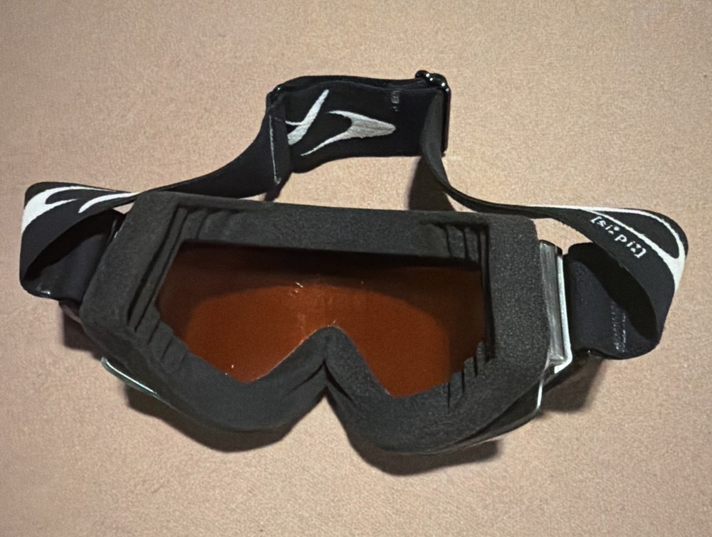 EXCELLENT CONDITION-CP Lumumba Ski Goggles Silver Frame