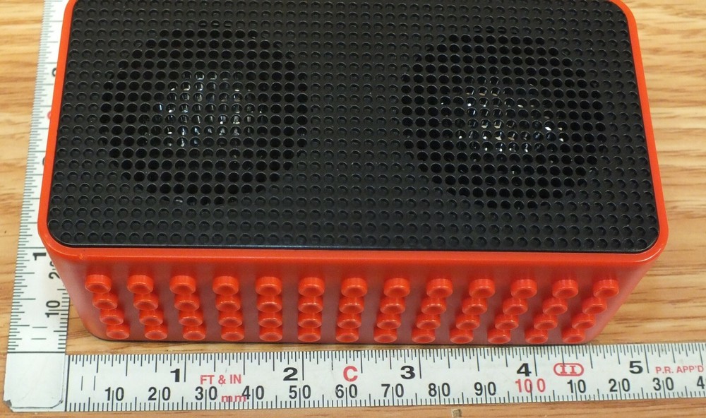 Brix Buildable Battery Operated Universal Red Rectangle Speaker Bundle **READ**