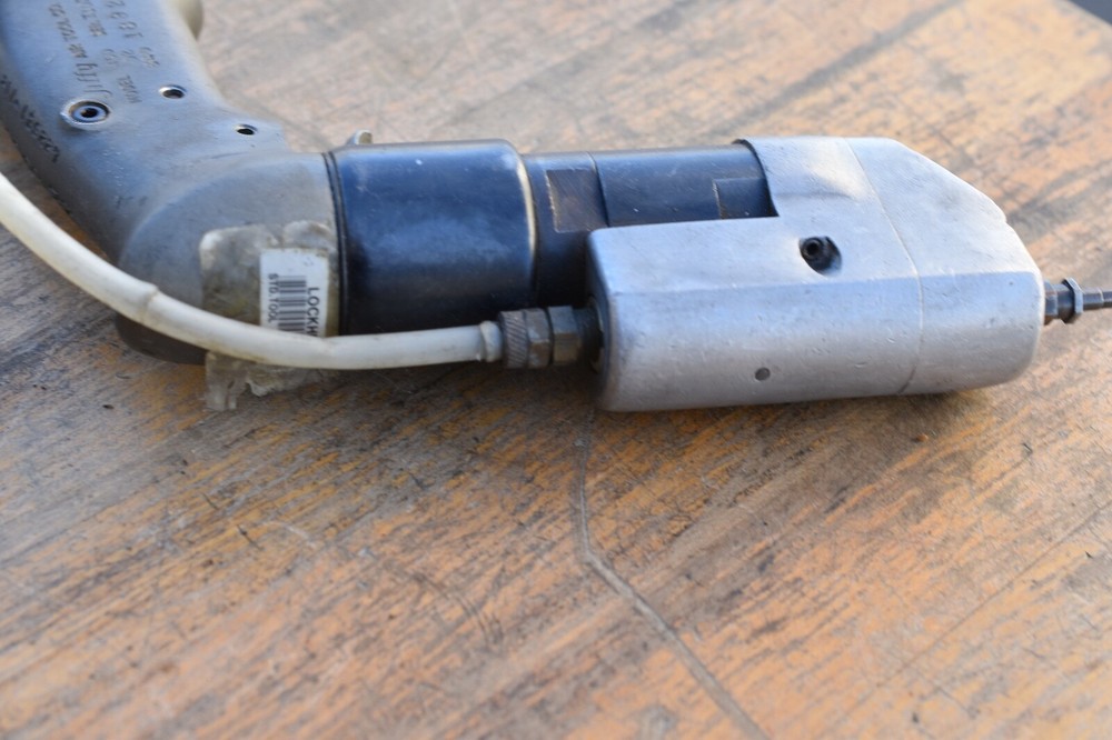 Jiffy Air Tool model 450, D2, fastner installer, pneumatic aerospace tool