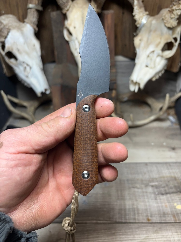 Kizer Harpoon Micarta Handles