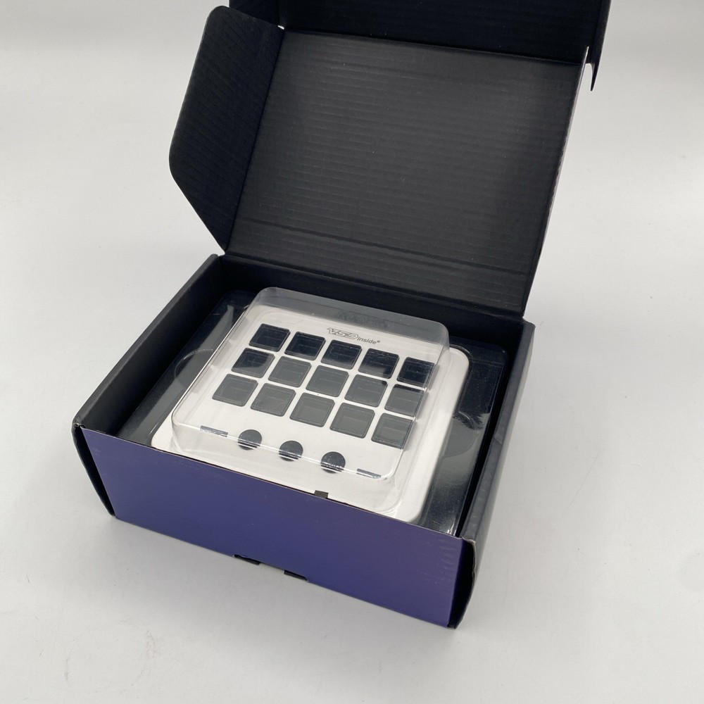 Stream dockStream Dock Streaming Console & Hub customizable LCD Macro keys Conte