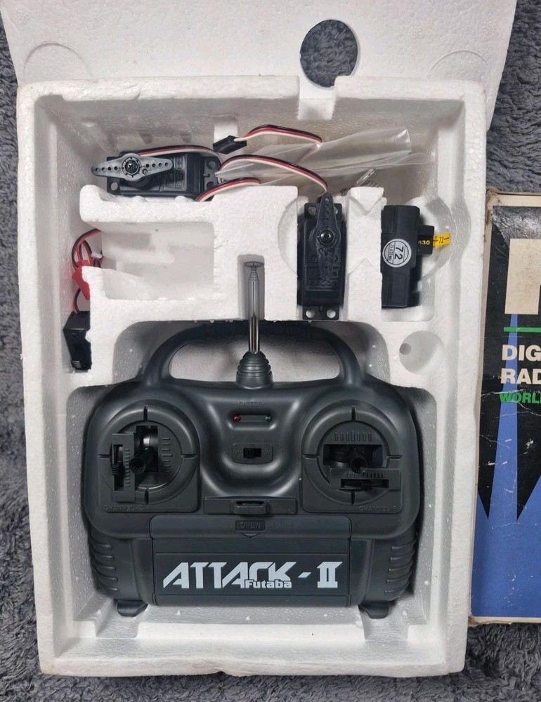 Futaba Attack 2 Controller With 2 Servo S3003 And Receiver Fp-r122je