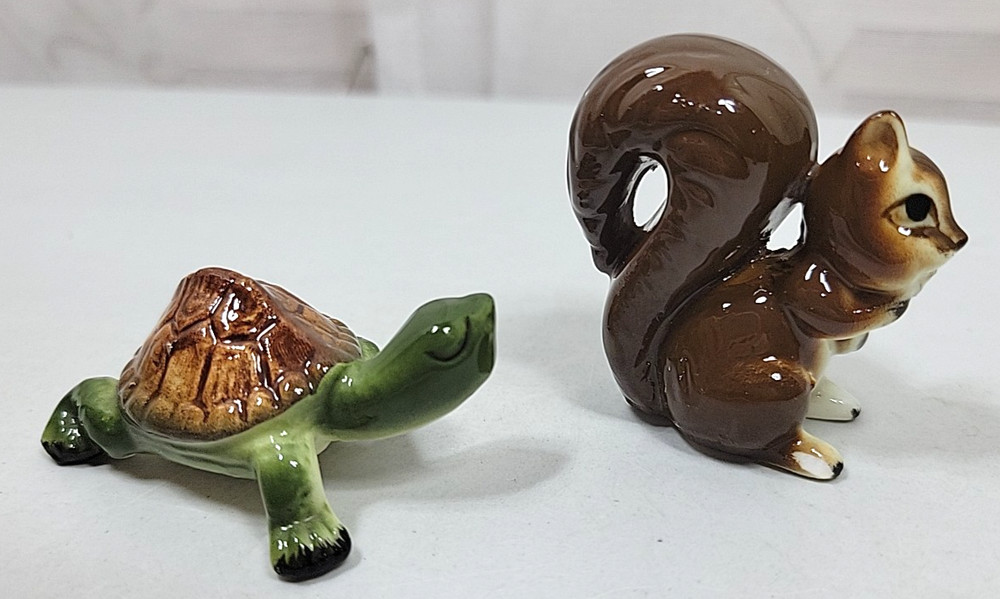 VTG Miniature Turtle & Squirrel Ceramic Decor Glazed Mini