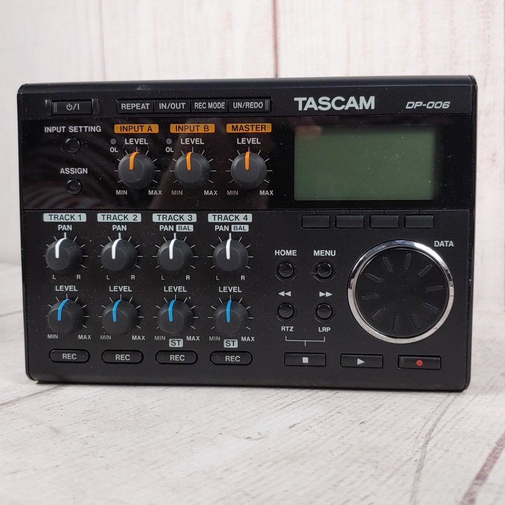 Tascam DP-006 - 6-Track Digital PocketStudio Multitrack Recorder w/ Box - TESTED