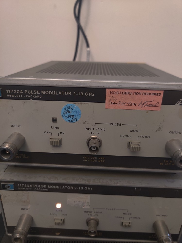 11720A Pulse 2-18 GHz