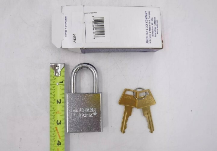 American Lock A6200KA Solid Steel Rectangular Padlock w/ 2 Keys