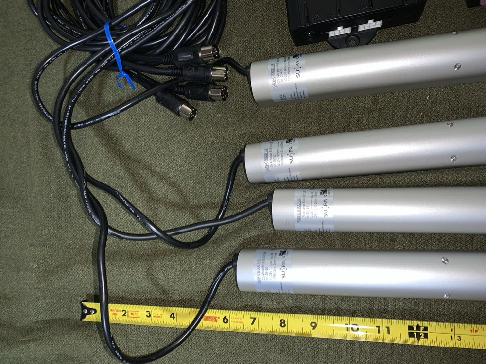 rising unit electric motorized kit 4 legs 1 switch 2 controller for robotics ?