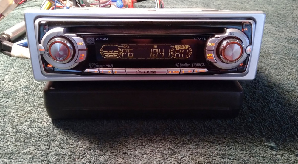 Eclipse CD2000, CD/MP3/Receiver, Sirius Satellite & HD Ready, 5 Volt Preouts