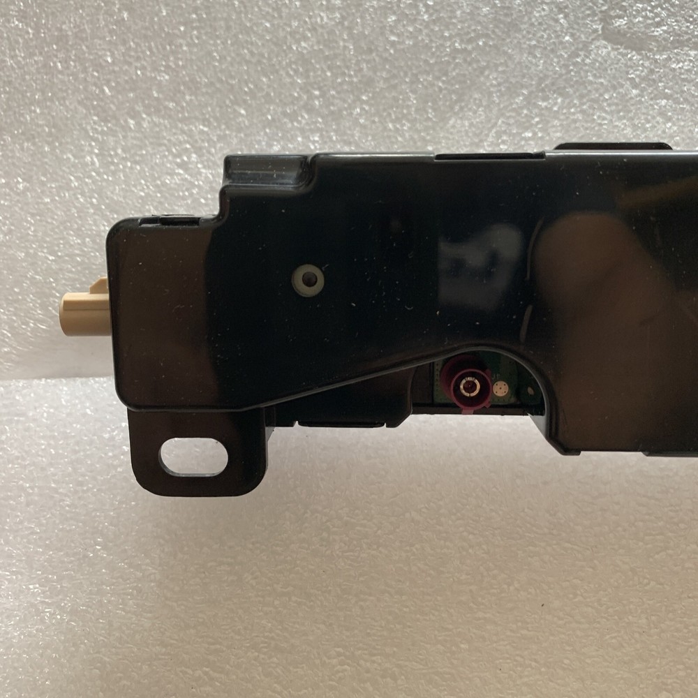 2017-2022 OEM TESLA Model 3 WIFI Bluetooth Antenna Module Unit