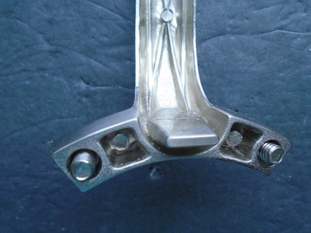 HAMPTON BAY CEILING FAN REPLACEMENT BRACKET/ARM BRUSHED SILVER CK-56