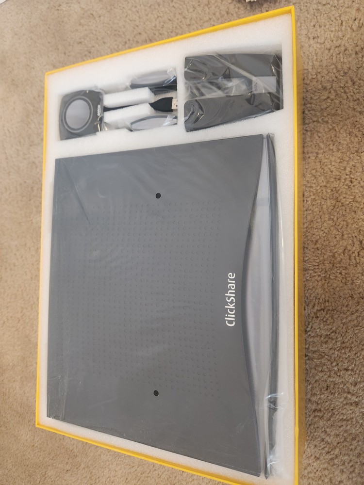 Barco Clickshare CSE-800 Wireless Presentation & Collaboration System - Open Box