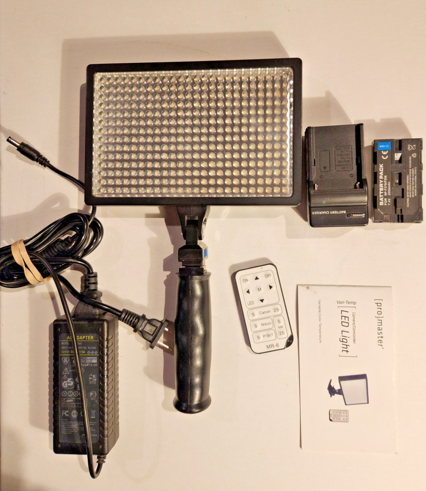 [Pro]Master Vari-Temp  LED Light Panel for Camera / Camcorder model 2437