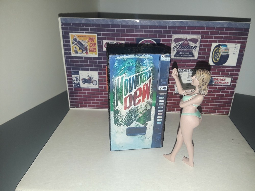 Mountain Dew Pop Machine 1:24 & 1:25 Scale Diorama Accessory Items