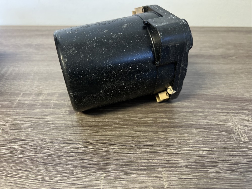United Instruments, Inc. Vertical Speed Indicator P/N: 7000-C32