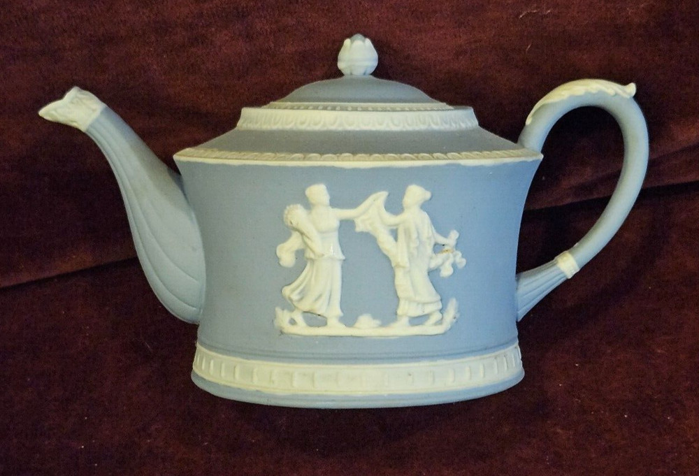 Neoclassical Embossed Cream on Blue Single Teapot